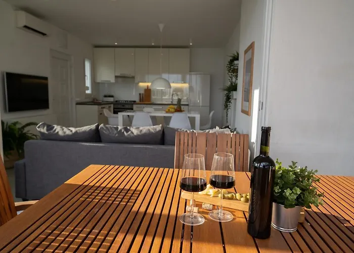 Bilonic 로고즈니차